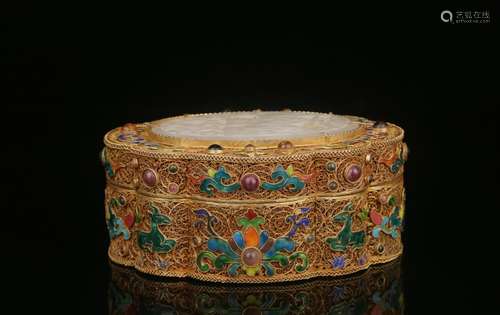 A Gilt Silver Enameling Blue  Box