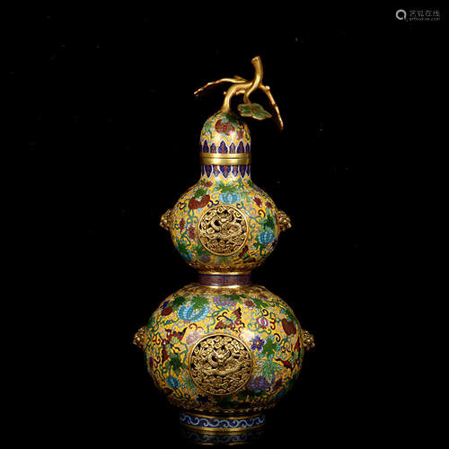 A BRONZE CLOISONNE ENAMEL DOUBLE GOURD-SHAPED VASE