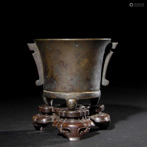 A THREE-LEGGED BRONZE INCENSE BURNER WITH ROSEWOOD STAND