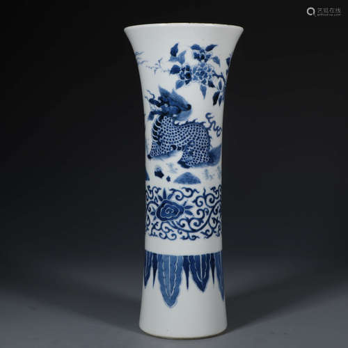 A BLUE WHITE FLORAL BEAST MOTIF PORCELAIN BEAKER VASE