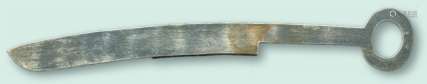 民国，文房银质裁纸刀一把。长约19.5mm，唐石父旧藏。