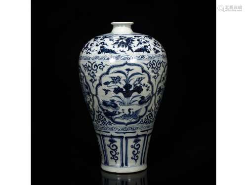 A BLUE AND WHITE ‘PHOENIX’ MEIPING VASE