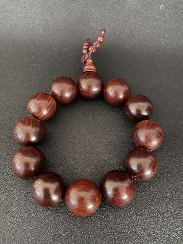 A ZITAN HARDWOOD BEAD BRACELET