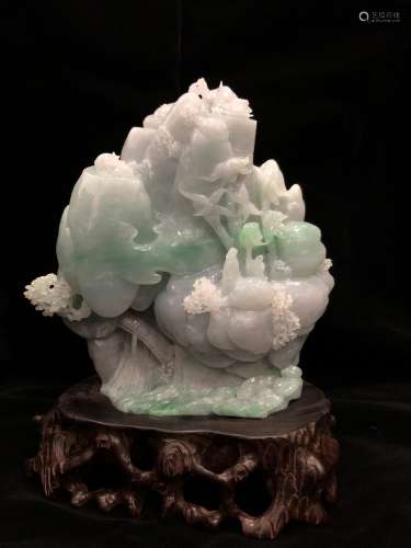 A JADE ORNAMENT OF MOUNTAIN