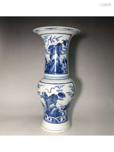 A BLUE AND WHTIE PHOENIX-TAIL VASE