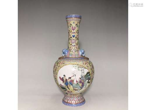 A YELLOW-GROUND AND FAMILLE ROSE VASE, QIANLONG MARK