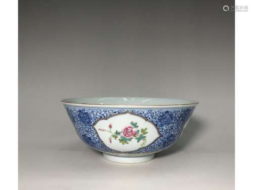 A BLUE AND WHITE UNDER-GLAZED FMILLE ROSE BOWL, QIANLONG MARK