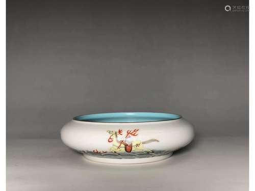 A FAMILLE ROSE BRUSH WASHER, QIANLONG MARK