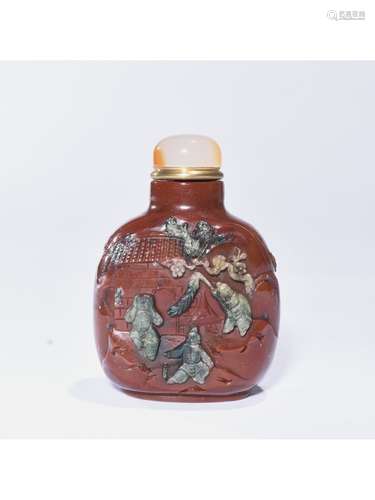 AN AGATE SNUFF BOTTLE