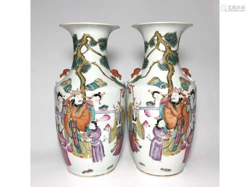 A PAIR OF FAMILLE ROSE VASES