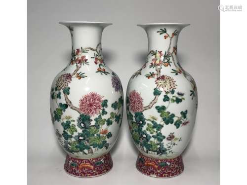 A PAIR OF FAMILLE ROSE VASES