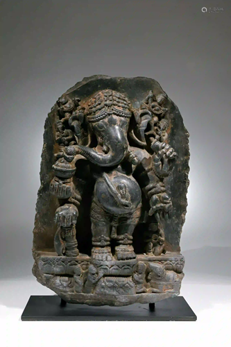 STANDING GANESHA