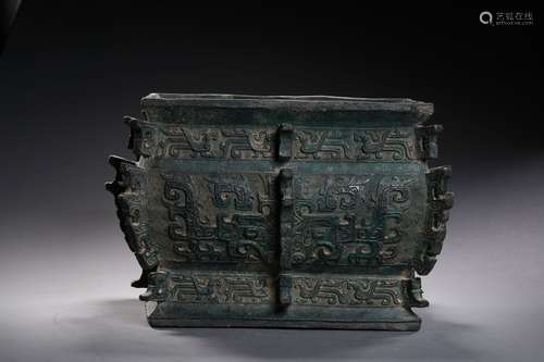 A WARRING STATES PERIOD BRONZE POT