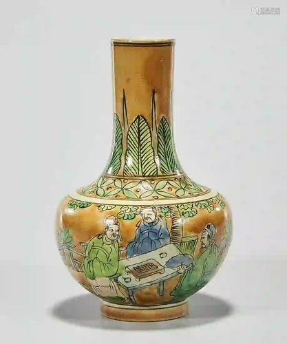 Chinese Enameled Porcelain Vase