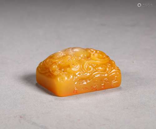 A QING DYNASTY TIANHUANG STONE SEAL