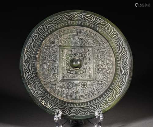 A WARRING STATES PERIOD BRONZE MIRROR