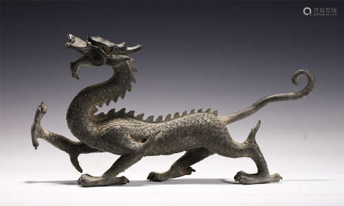 CHINESE BRONZE DRAGON SHAPED ORNAMENT