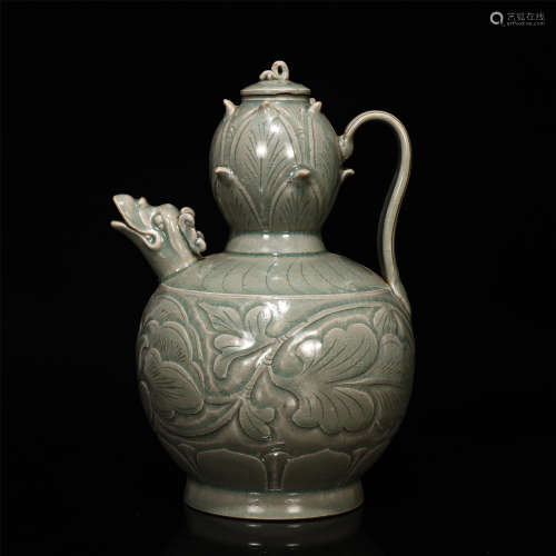 CHINESE YUE KILN DRAGON HEAD SPOUT FLOWER PATTERN GOURD BOTTLE WITH HANDLE