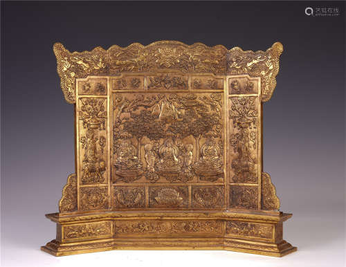 A CHINESE GILT BRONZE DRAGON PATTERN SCREEN TABLE ITEM