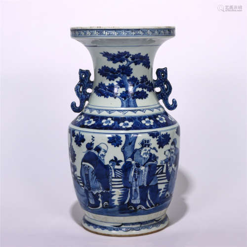CHINESE DOUBLE HANDLE BLUE&WHITE FIGURE STORY VASE WITH A DISH-SHAPED MOUTH