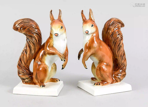 Pair of squirrels as bookends, Ens,