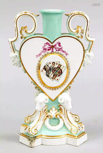 Playing card chandelier heart, Meis