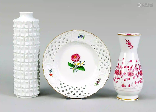 Two vases and 1 plate, Meissen, aft