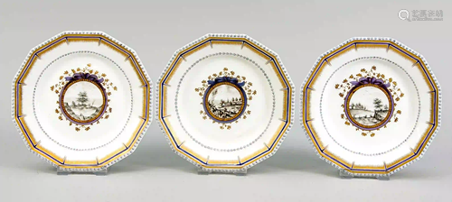 Three small plates, Nymphenburg, en