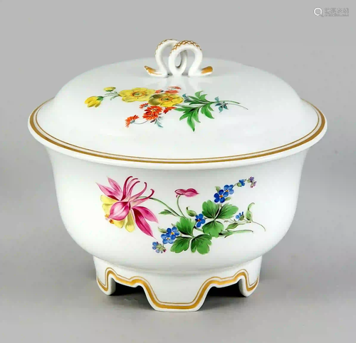 Small lidded tureen, Meissen, mark