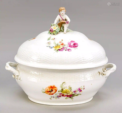 Large oval lidded tureen, KPM Berli