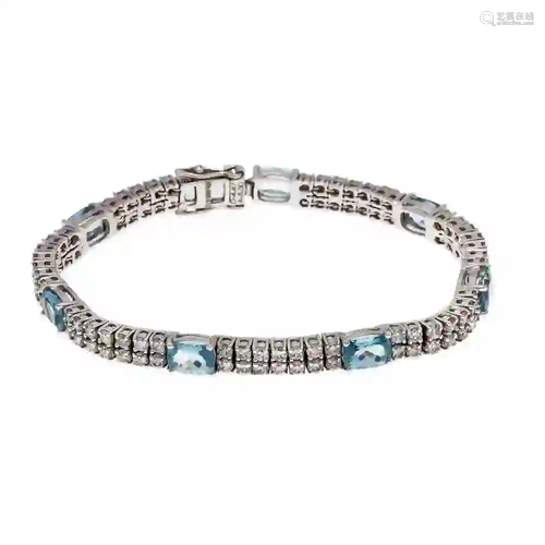 Aquamarine and brilliant bracelet