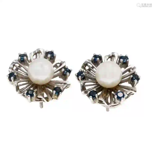 Akoya sapphire ear clips WG 585/00