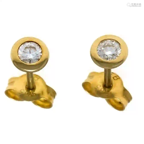 Brilliant ear studs GG 585/000 wit