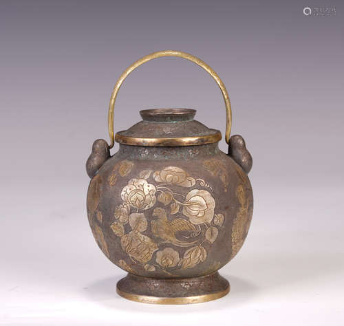 A CHINESE SILVER GILDING LONG HANDLE KETTLE