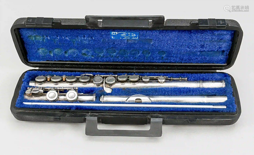 Transverse flute in case, mid 20th