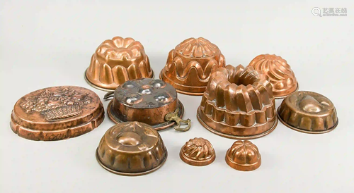 10 old baking dishes, late 19th/ear