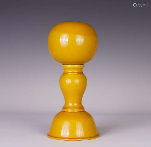 A CHINESE YELLOW GLAZE HAT HOLDER INCENSE CAGE