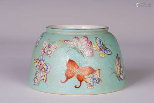 A CHINESE TURQUOISE BOTTOM FAMILLE ROSE FLOWER AND BIRD WATER BOWL