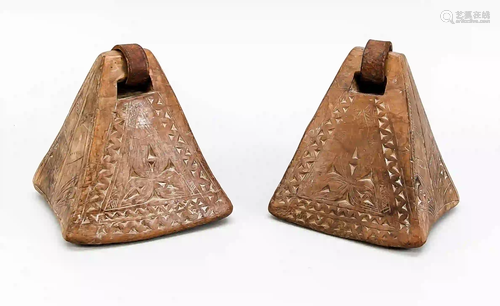 Pair of stirrups, South America, 18