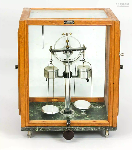 Precision balance, late 19th c., wo