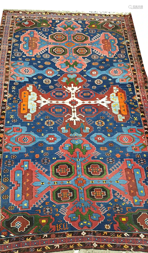 Carpet, 306 x 193 cm