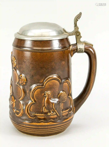 Art Nouveau jug with tin lid assemb