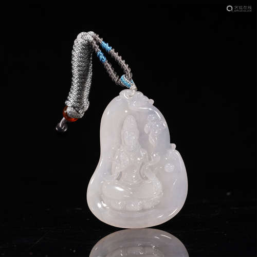 A CHINESE CARVED GUANYIN JADEITE PENDANT