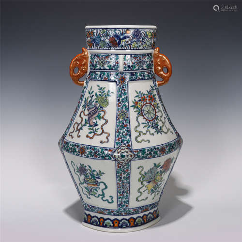 CHINESE BLUE&WHITE CONTENDING COLORS GLAZE PORCELAIN BOTTLE WITH EIGHT TREASURES PATTERN