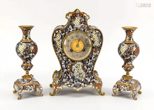 CloissonnÃ© table clock 2nd h. 19th