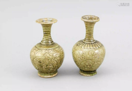 2 Qingbai vases, China, 19th c.? Un