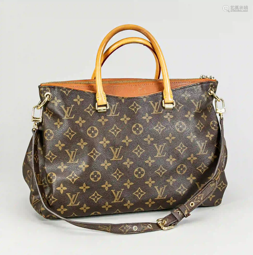 Louis Vuitton Trapeze Bag Monogram