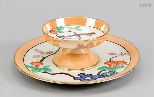 Small footed bowl on a plate, Japan