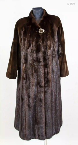 Ladies mink coat, sheared, dark bro