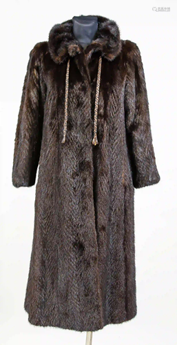 Ladies mink coat, dark brown/black